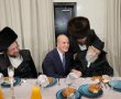 הכרת הטוב: ראש העיר לא שכח את המורה מהמדרשה, והופיע בחתונה